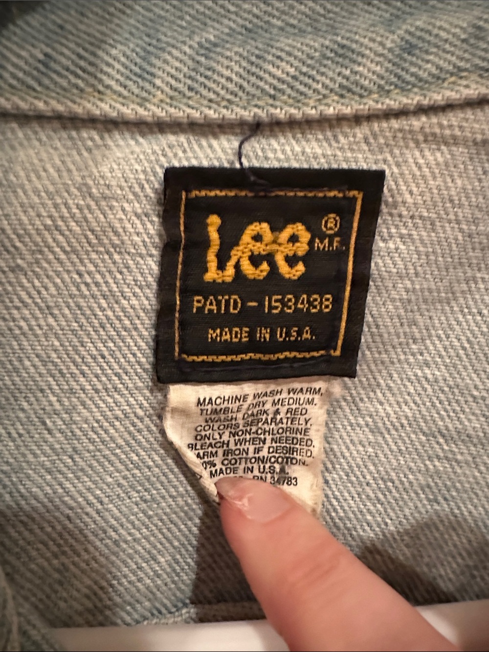 Lee Light Wash Denim Trucker Jacket in Pale Blue - Picture 2 of 4